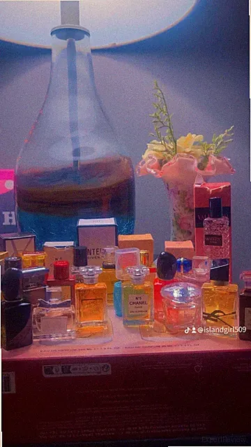 women's designer perfume fragrance samples lot 24